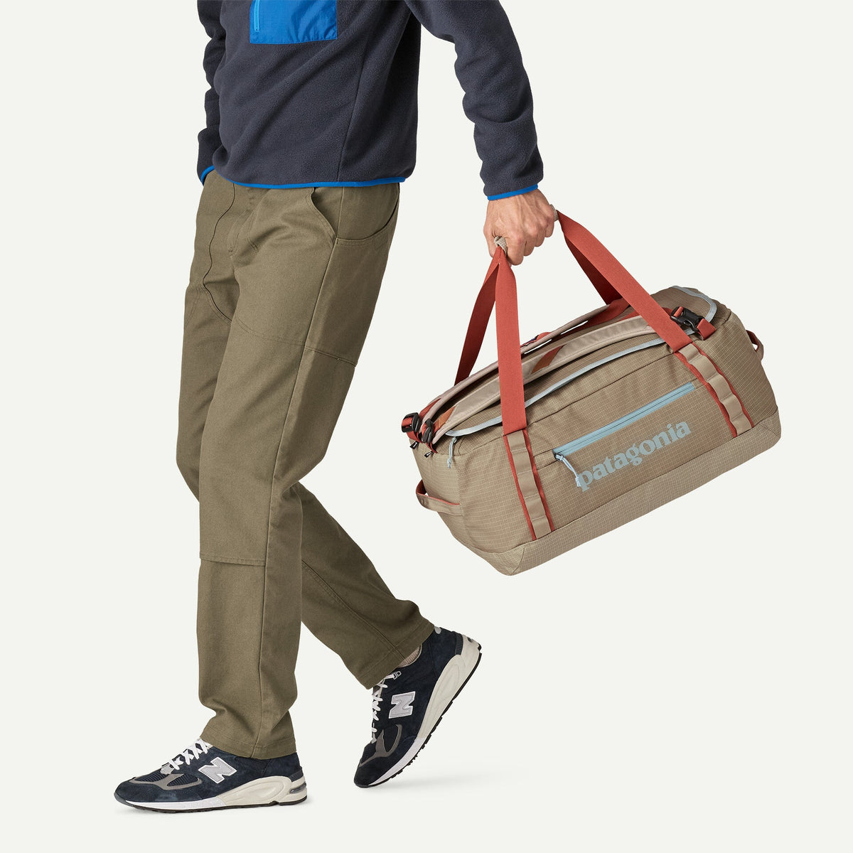 PATAGONIA - Black Hole Matte Duffel