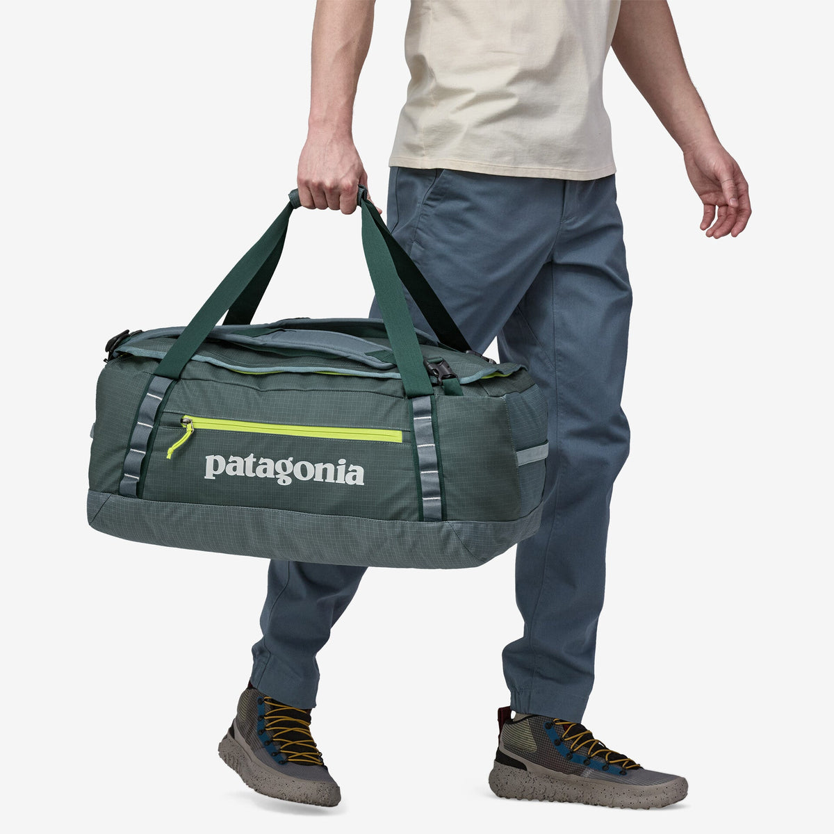 PATAGONIA - Black Hole Matte Duffel