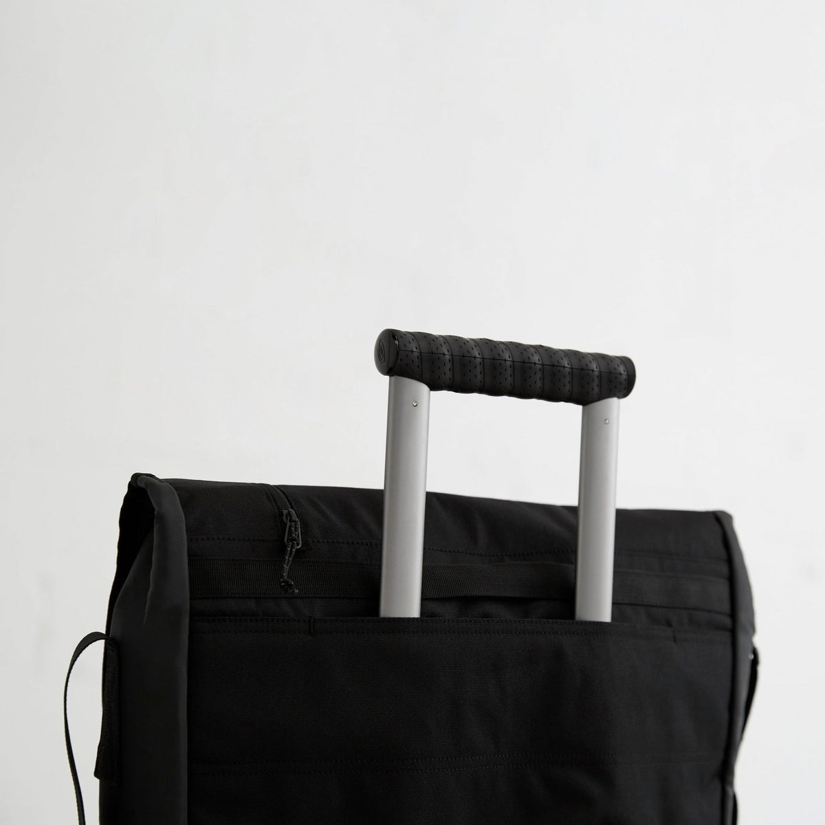 Incognito Messenger Bag